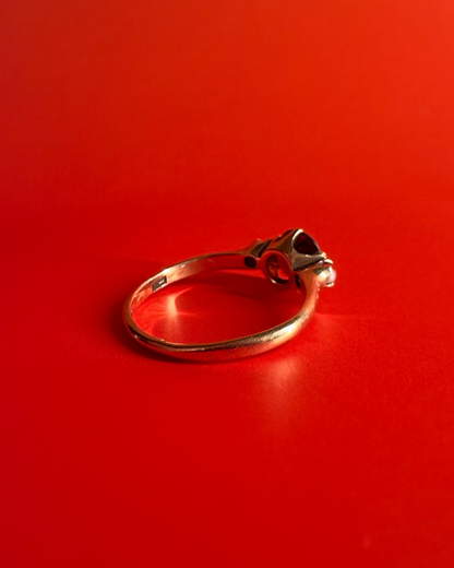 Antique 14k Gold Garnet and Seed Pearl Ring