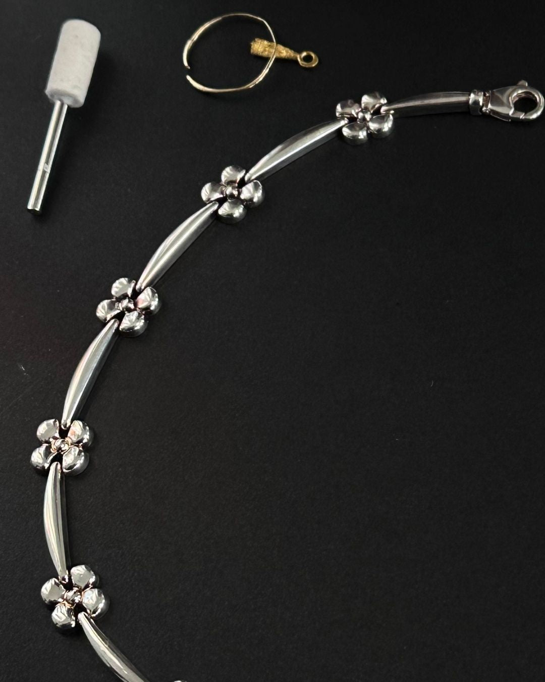 Vintage Sterling Silver Flower Chain Necklace
