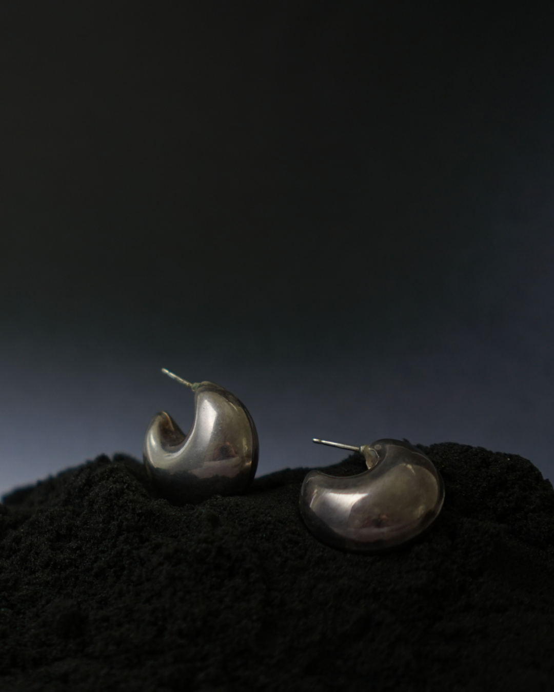 Vintage Sterling Silver Puffy Huggers