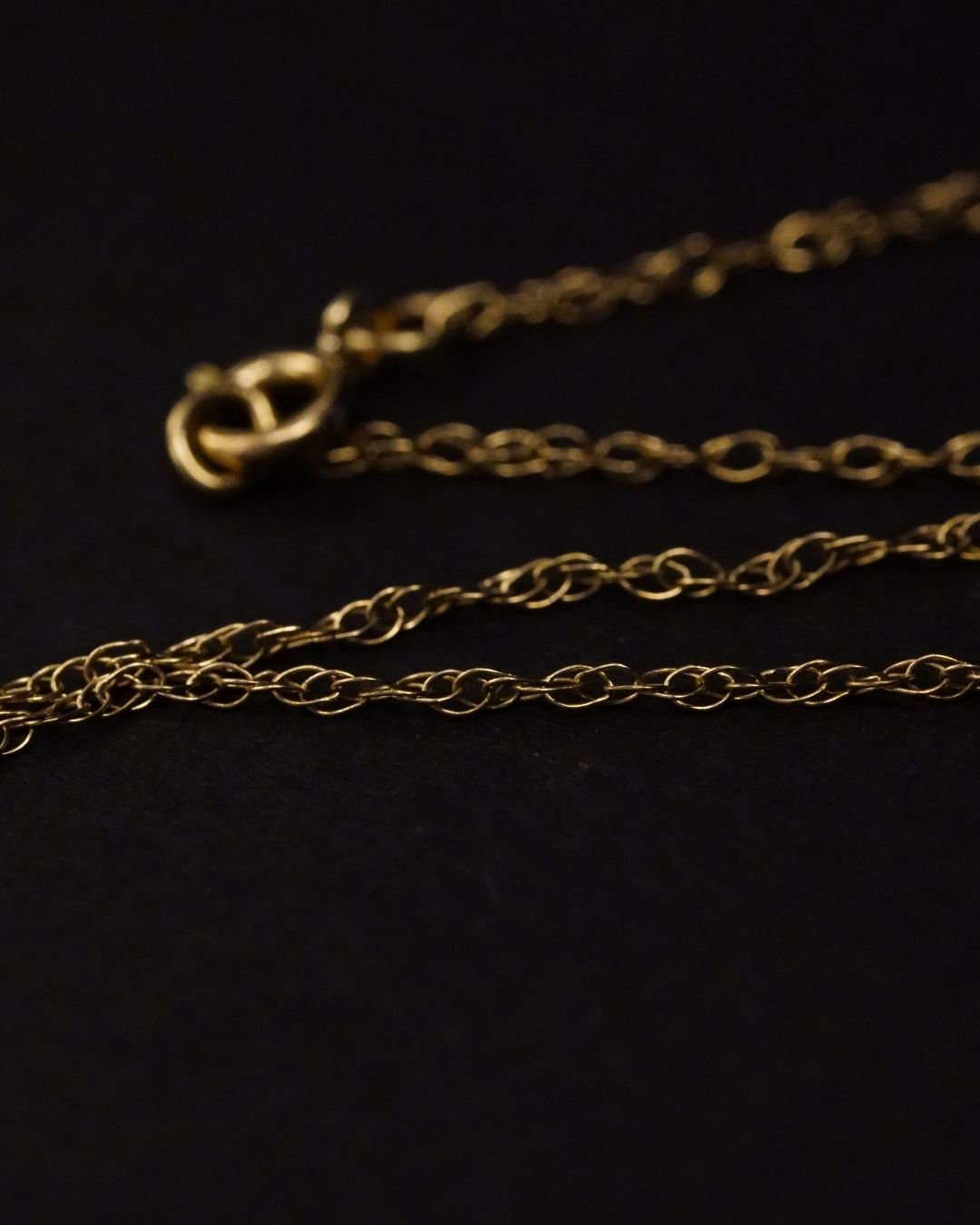 Dainty Gold Singapore Chain
