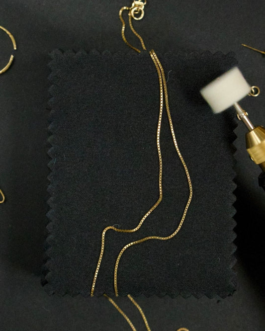 Vintage 10k Dainty Gold Box Chain