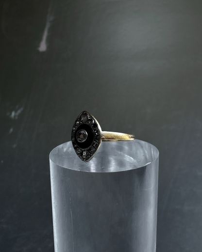 Antique 18K Gold Enamel Diamond Ring