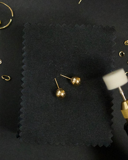 Vintage 14k Gold Ball Stud Earrings