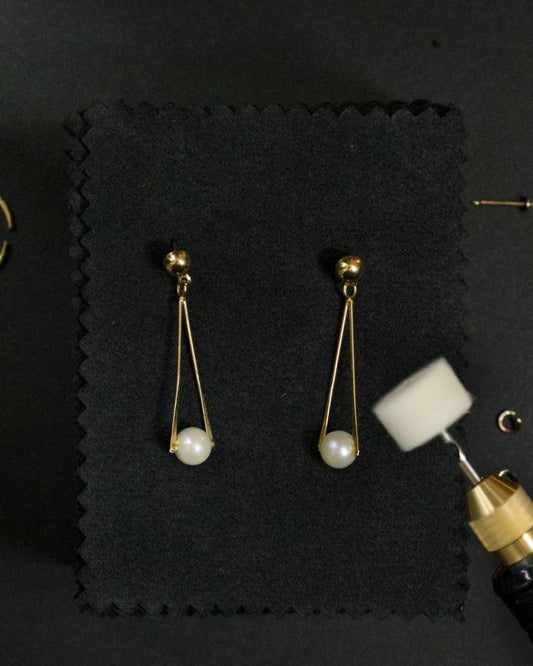 Vintage Gold Pearl Earrings