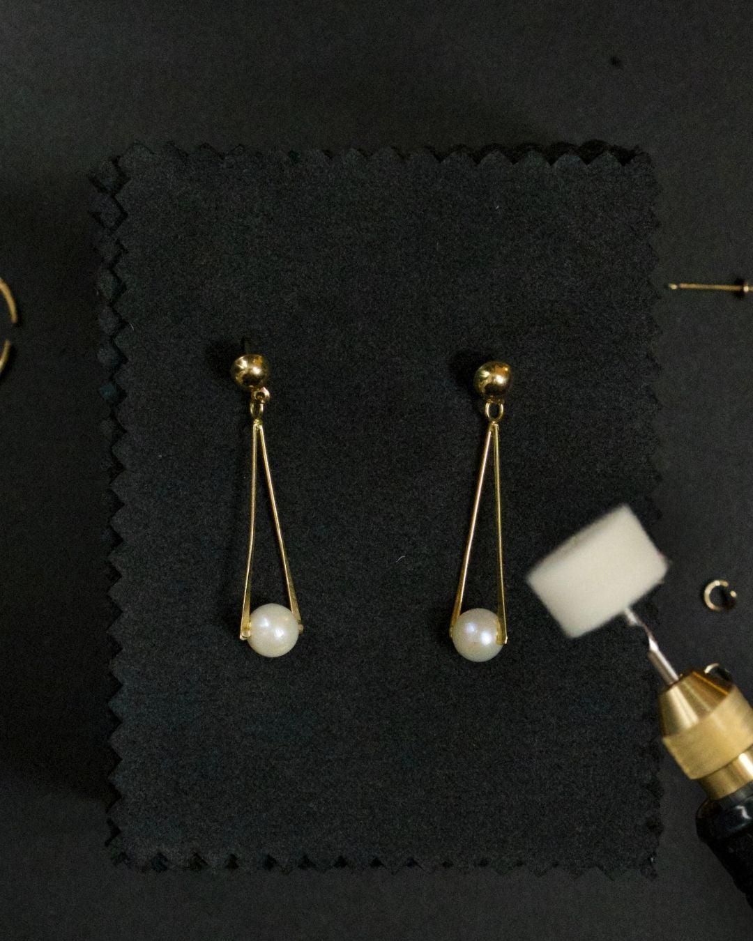Vintage 14K Gold Pearl Drop Earrings