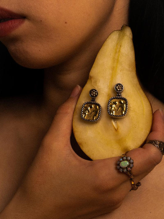 ROMANTIC TAGLIAMONTE DROP EARRINGS